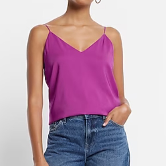 EXPRESS V-Neck Downtown Cami - Picture 2 of 9